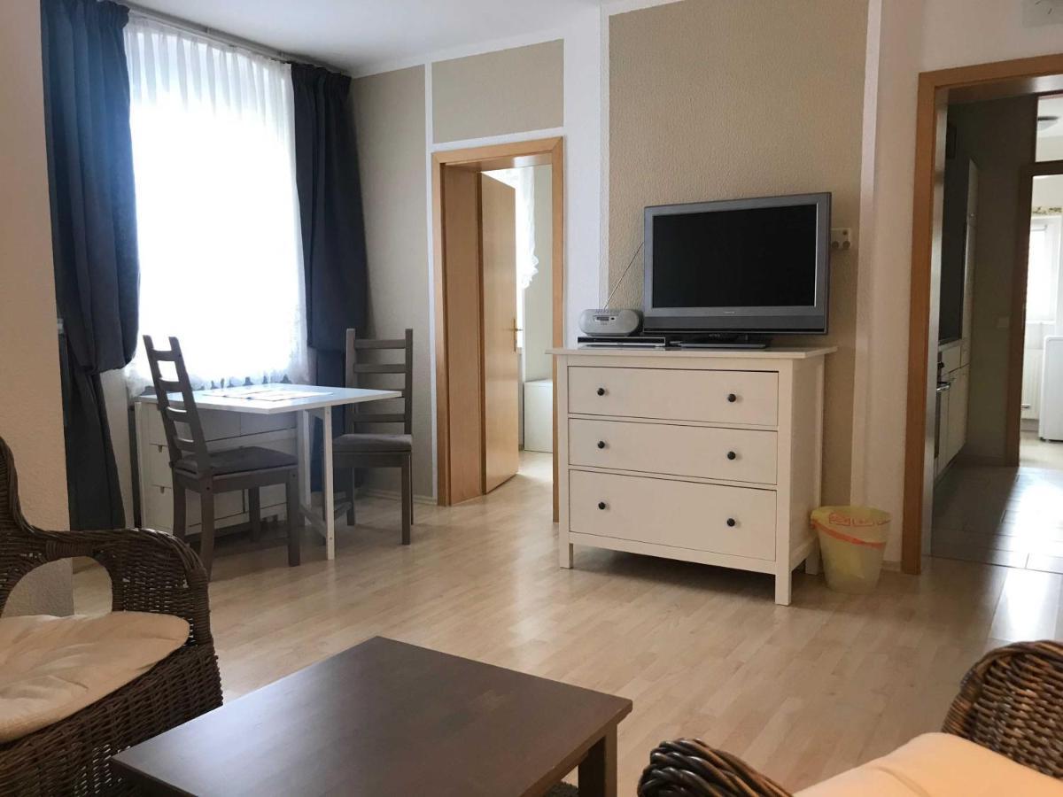Eckloff Apartment *